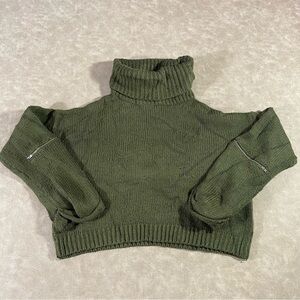 L’atiste By Amy Green Turtle neck Pullover Sweater Zip Sleeve’s Size S